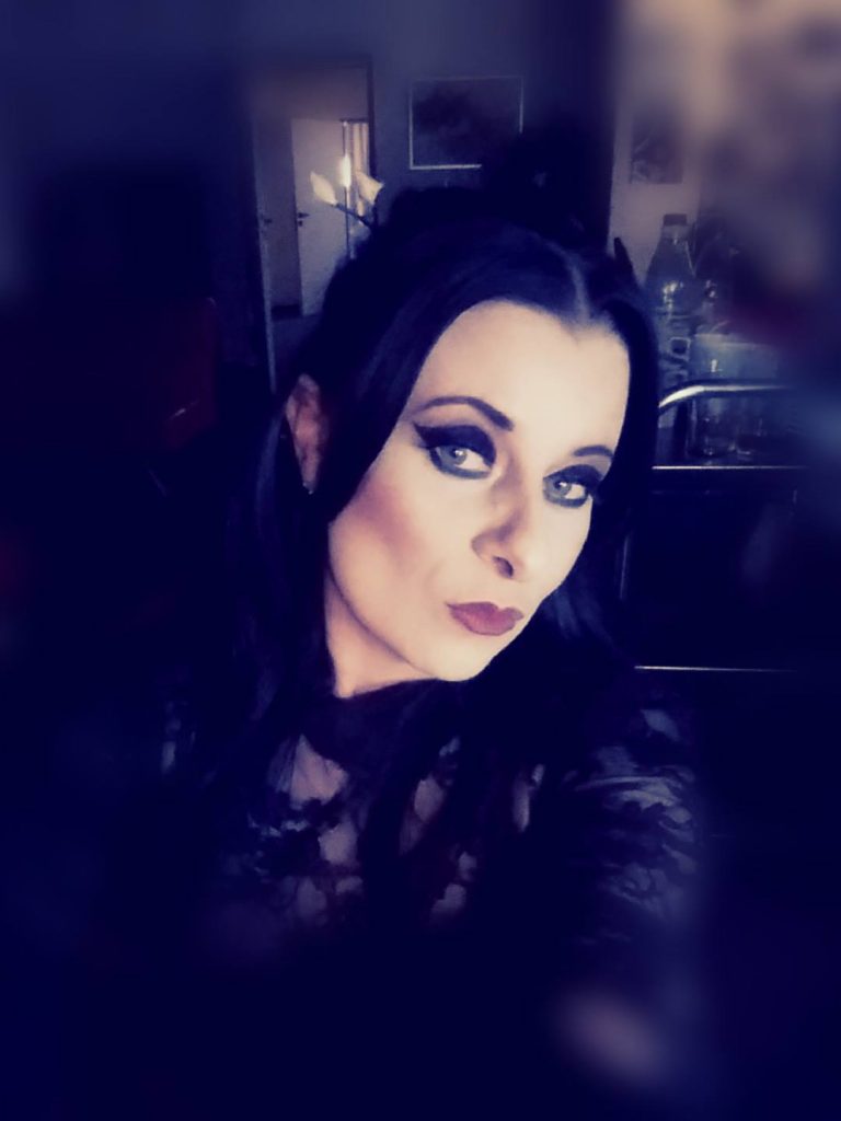 Bonny Devil: Girl des Monats (Februar 2017) Bonny Devil: Girl des Monats (Februar 2017)