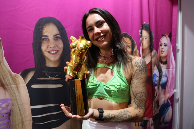 Jenny Stella mit VENUS Award 2025 für den Cosmic Creativity Award