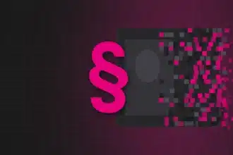 Pinkes Paragrafenzeichen vor einem Bildrahmen, dessen Inhalt in Pixel zerfällt
